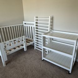 2 In 1 Crib/toddler Bed With Changing Table And Mattress