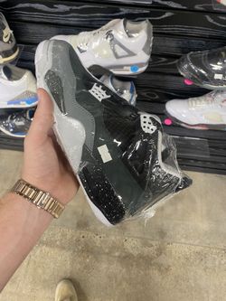Jordan 4 Retro Oreo Size 9.5M