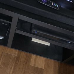 Tv Stand Up to a 55 Inch Tv