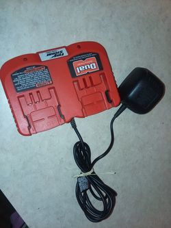 Black and Decker Firestorm 18V Battery Charger