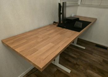 8ft Long standing desk 