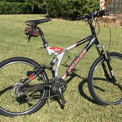 Mountain Bike. Specialized Stumpjumper.