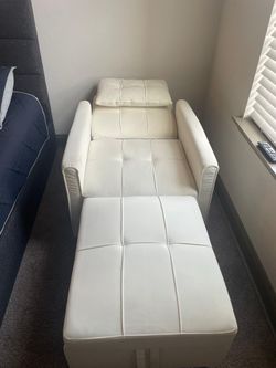 White sofá bed