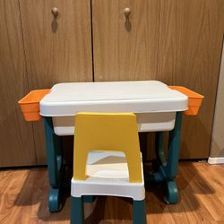 Lego Table And Chair With Duplo Legos