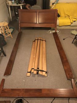 $25 Wooden Bed frame And Headboard Full Size