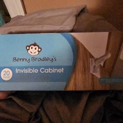 Cabinet Baby Lock