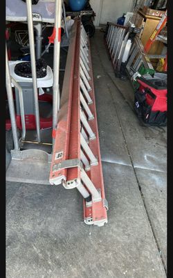28 Foot Louisville Extension Ladder