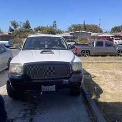 2007 Dodge Dakota