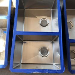 Stainless Steel Kitchen Sink 32 L x 18 W x 10 Deep