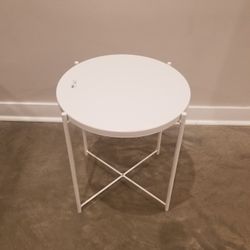 White Tray Table