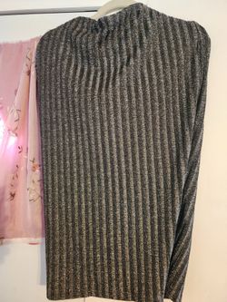 Grey ripped skirt