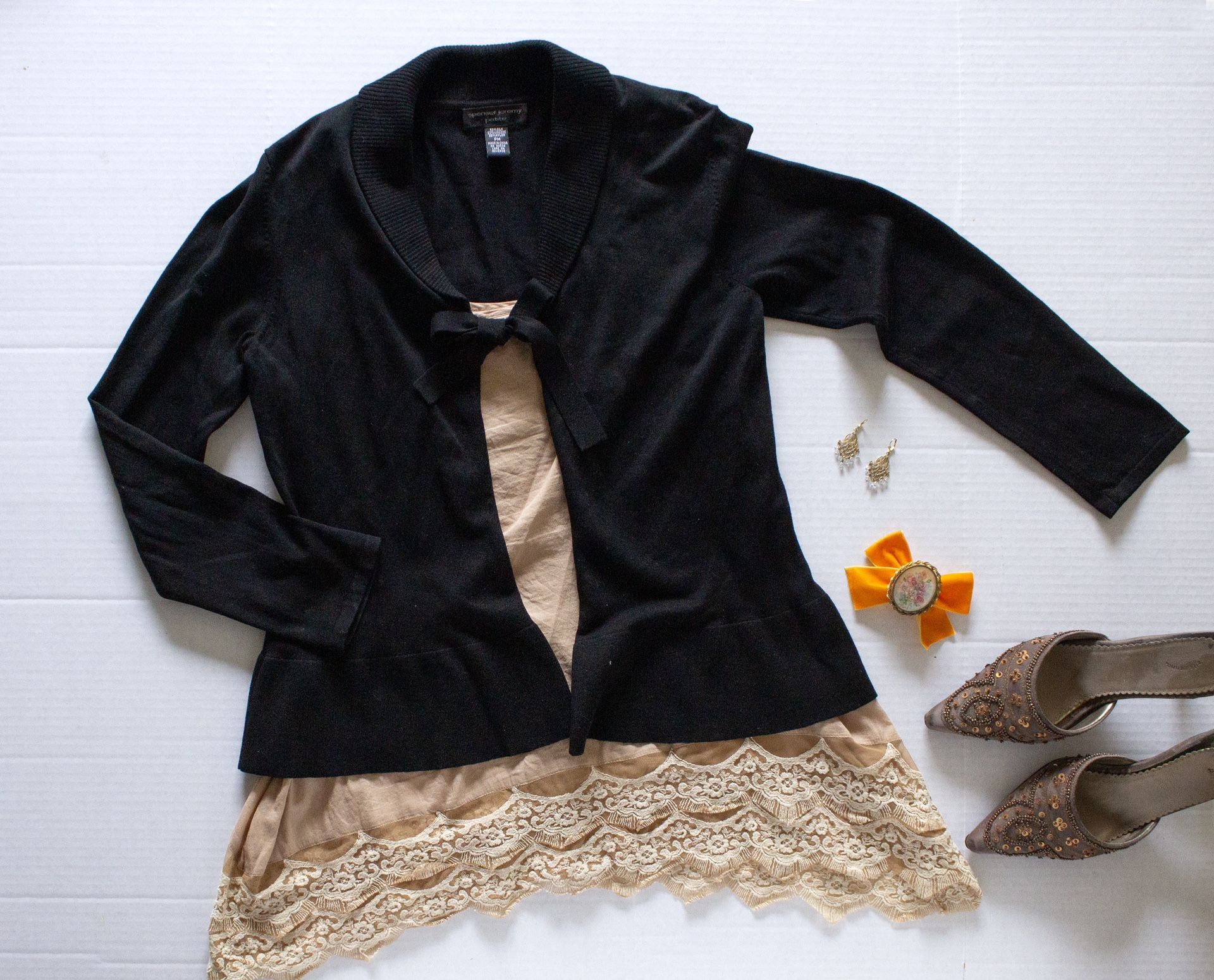Spenser Jeremy Shawl-Neck Black Cardigan Sweater - Women Petite Medium