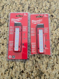 Milwaukee 300l Rover Magnetic Flood Light Both For $60