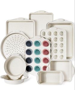 (Brand New Factory Sealed)  Kikcoin 22 PCS Nonstick Baking Pans Set, Stackable Bakeware Sets with Silicone Handles, 450°F Oven Safe Baking Sheet Set,