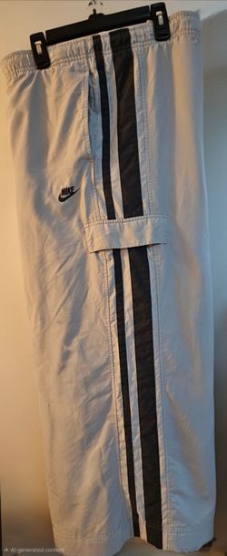 Nike sports cargo pants for men