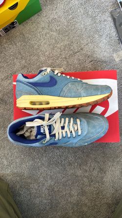 Size 9 Nike Air Max 1 premium “denim”