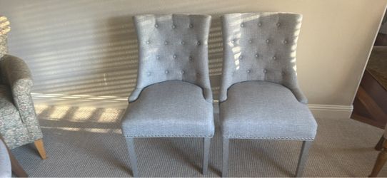 Set of 2 Gray Tufted Upholstered Dining Chairs