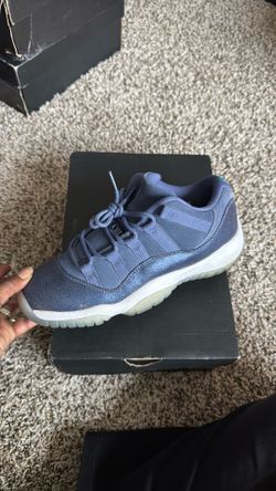 Jordan 11 blue 6y