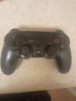 Sony CUH-ZCT1U Wireless DualShock Controller for Playstation 4 - Black