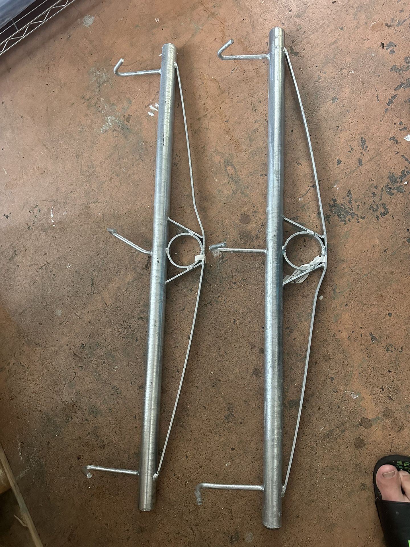 NEW Yardgard Galvanized Steel 3-prong Chain Link Stretcher Bar (1 BAR)
