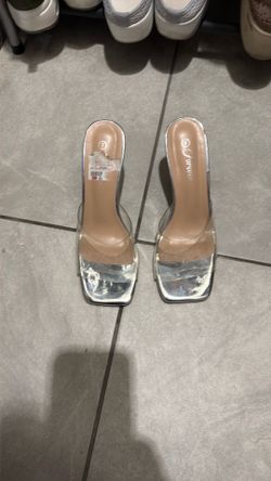 Sandal