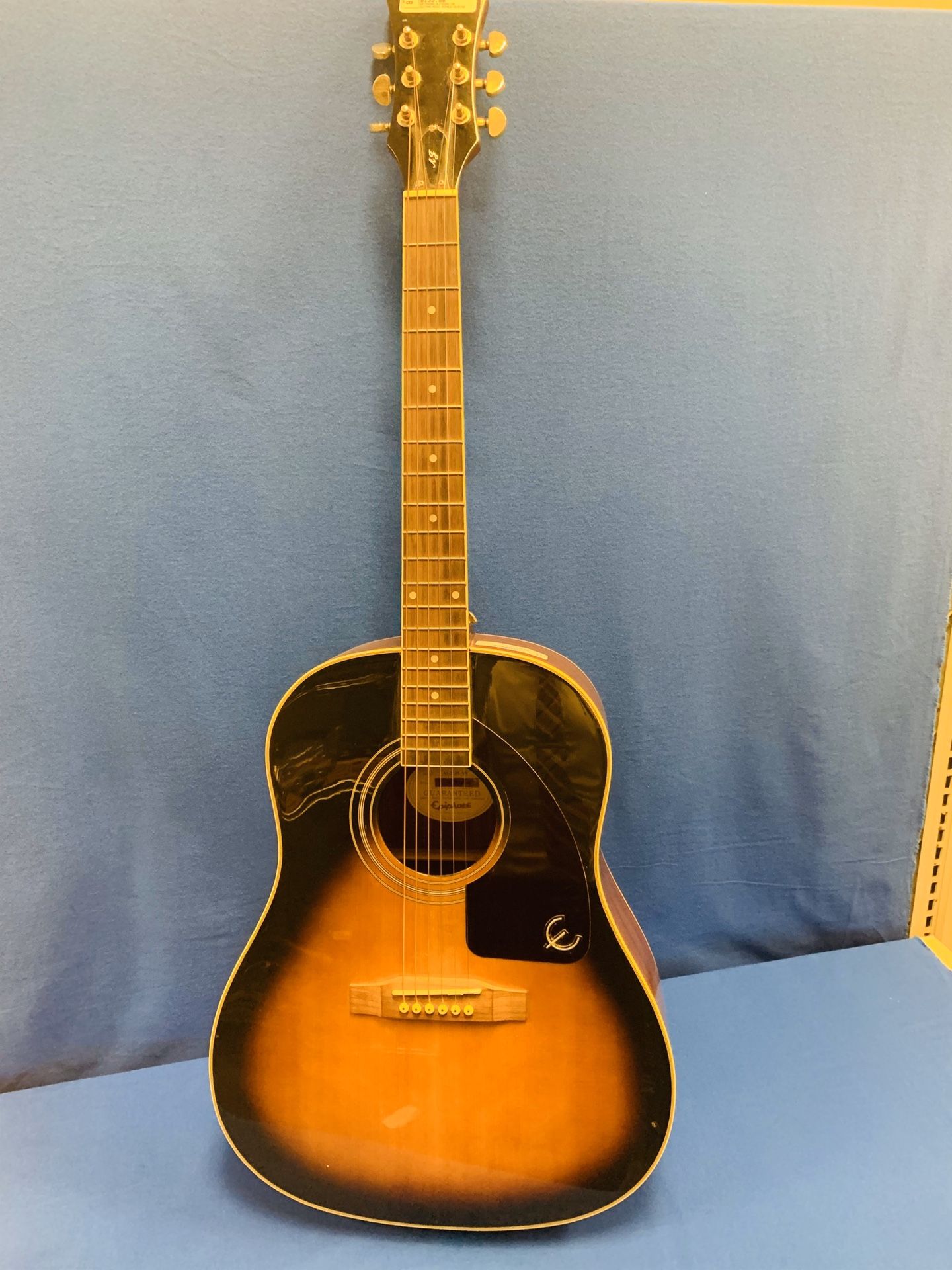 Acoustic guitar