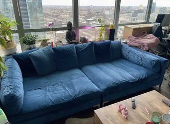 Beautiful Big Blue Couch!
