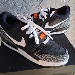 Nike Jordan Size 5Y 