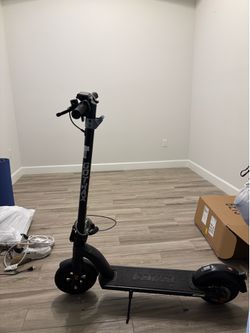 Go Trax 20 MPH Scooter