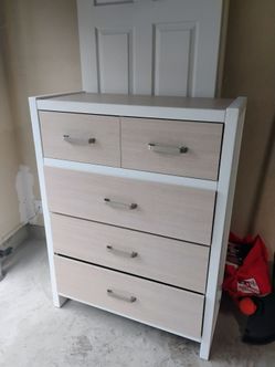 CHEST/ DRESSER DRAWERS FOR SALE!!!!...