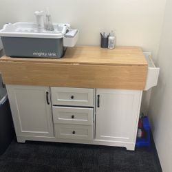 Portable Sink And Kitchen island 