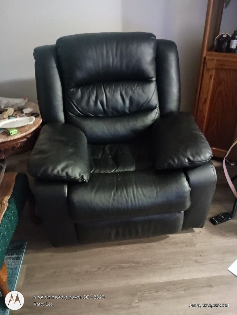 Black Leather Recliner