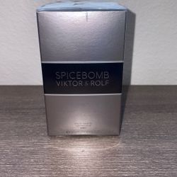 Viktor & Rolf SpiceBomb 3.04 oz Eau De Toilette