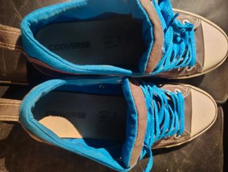 Converse Chuck Taylor Low Top Sneakers Size 9.5