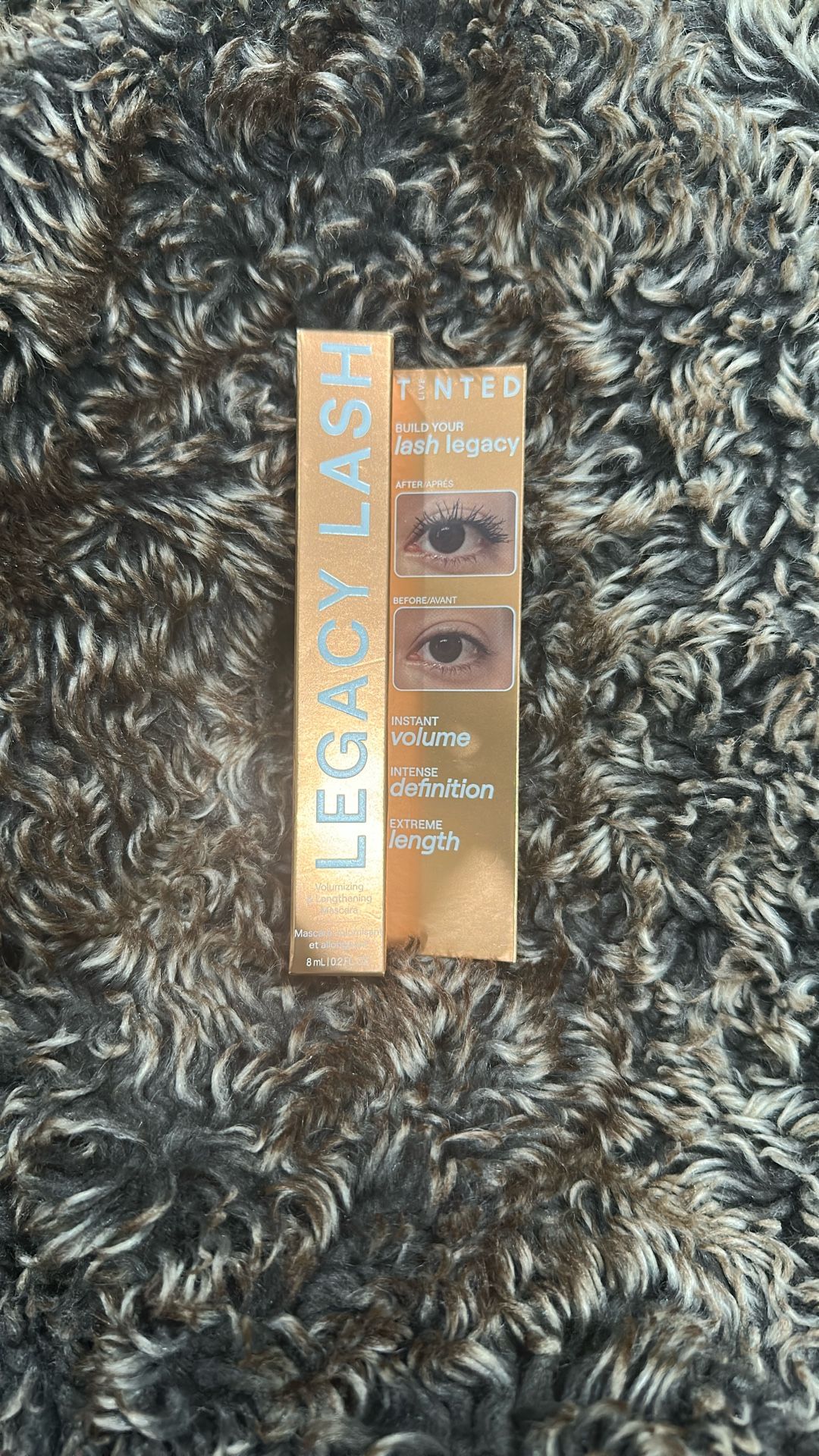 Live Tinted Legacy Lash Volumizing & Lengthening Mascara