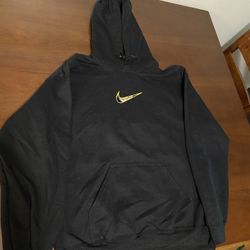 CUSTOM BLACK HOODIE 