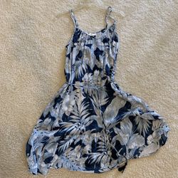 Like NEW H&M Summer Dress (size XS, But Runs Big)
