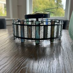 Ceiling-Mounted Light Fixture