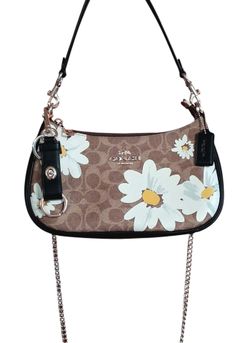 COACH Shoulder Bag daisy with gold hardware and chain and Keychain