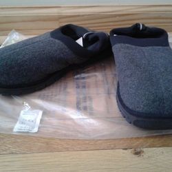 AVON Unisex Slippers With Memory Foam Fleece Upper LG 9/10 Charcoal Gray