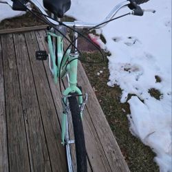 Bike Huffy Cruiser Bicycle 26inches Good Condición Text Interested 