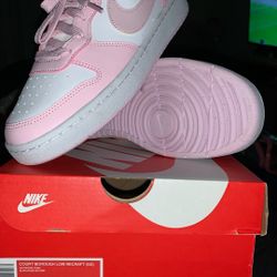 Nike Court Wht Pink Brand New