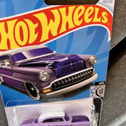 Hot Wheels Treasure Hunt 53 Chevy 