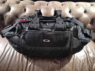 Vintage Oakley Boston Duffle