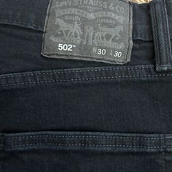 502 Levi’s Navy Blue 