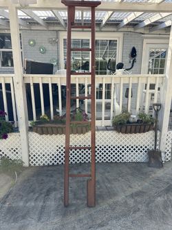 8 F Library Folding Stapladder