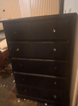 Free dresser