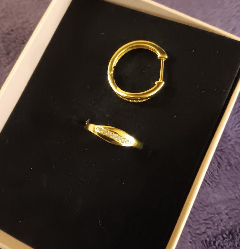 18k Gold Plated Silver Earrings 