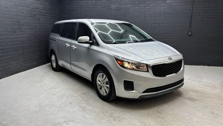 2017 Kia Sedona