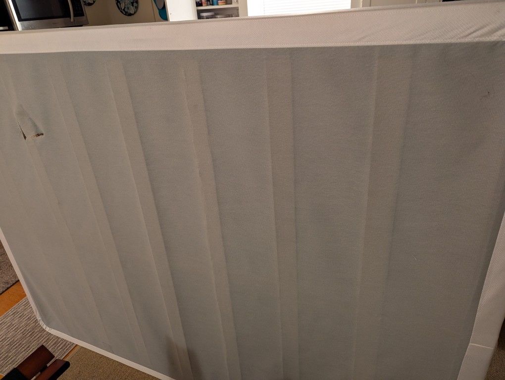 Must Go This Weekend! Parklane Queen Boxspring In Great Shape